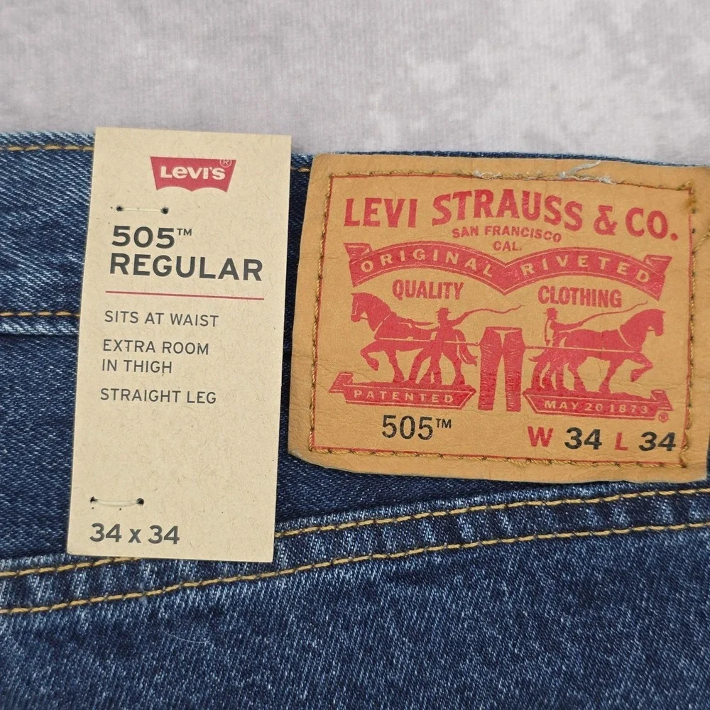 Levi's 505 Regular Fit Men's Jeans 34x34 Dark Stonewash Blue Straight Leg NWT